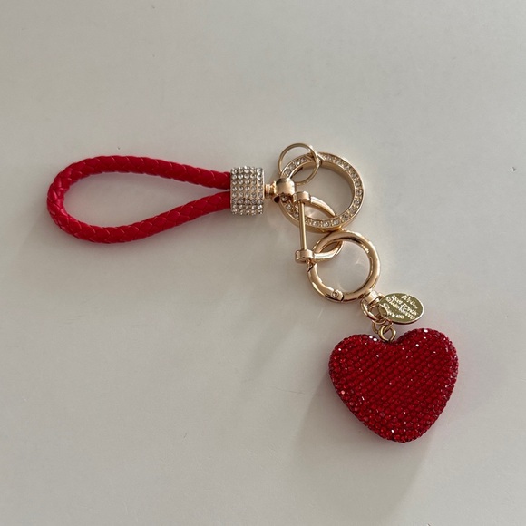Accessories - Elegant Shiny Red Heart and Gold Keychain